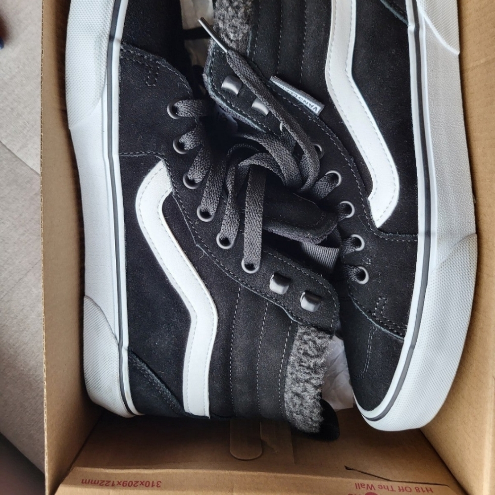 9.5 women's Vans